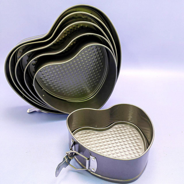 Разъемные формы для выпечки Сердце 6 шт. / Набор форм с тефлоновым покрытием и зажимами